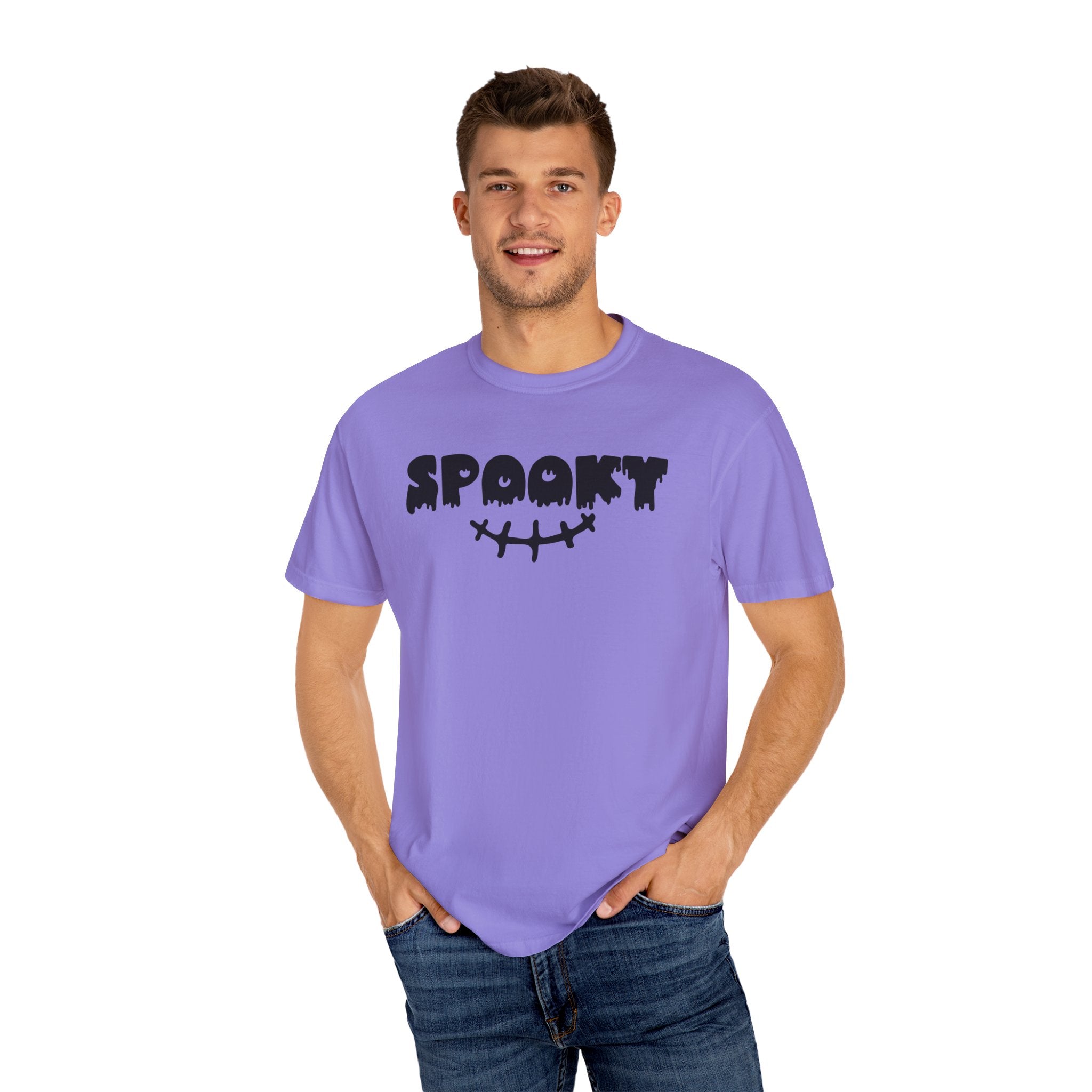 Unisex Halloween Spooky T-Shirt - Fun Costume Tee for Fall, Halloween, Party, Casual Wear, Gifting