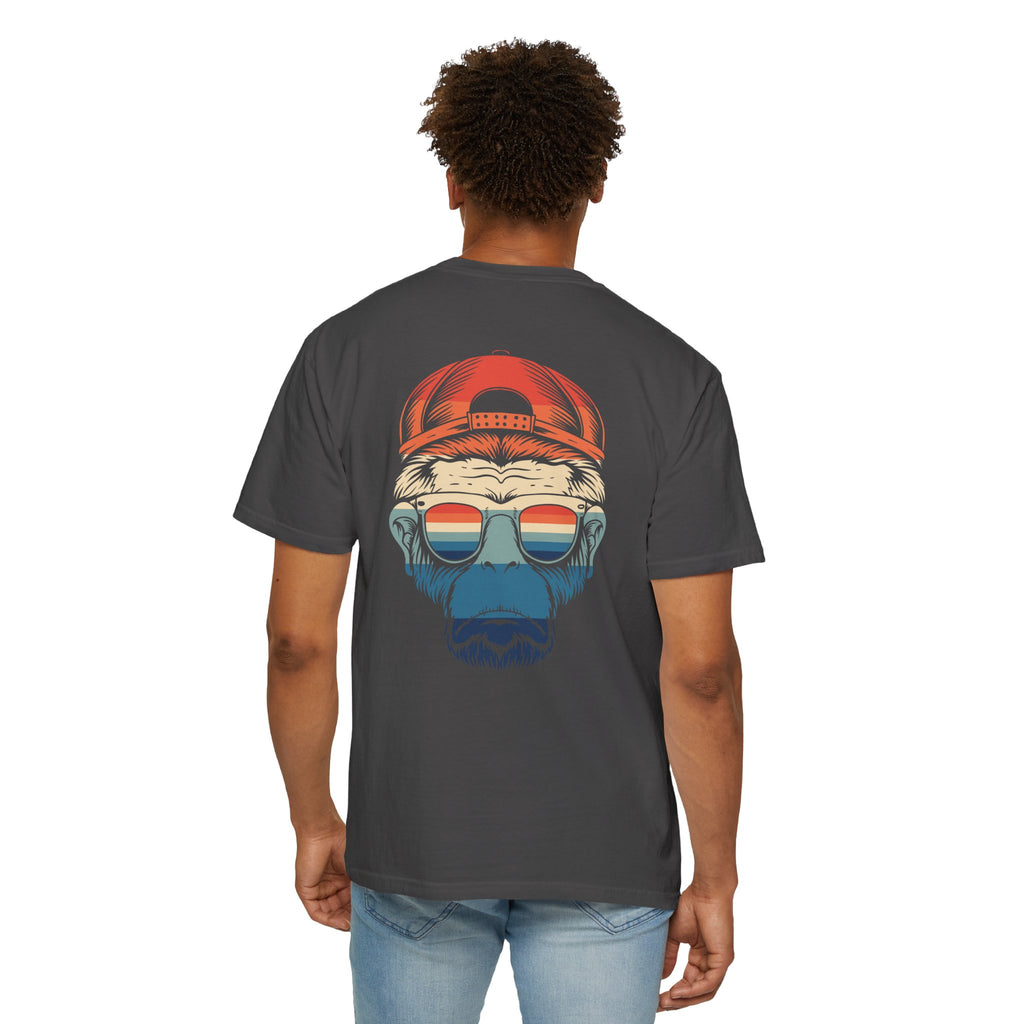 Retro Monkey Graphic T-Shirt, Unisex Casual Tee, Perfect for Summer, Gifts for Animal Lovers, Beachwear, Fun Retro Style