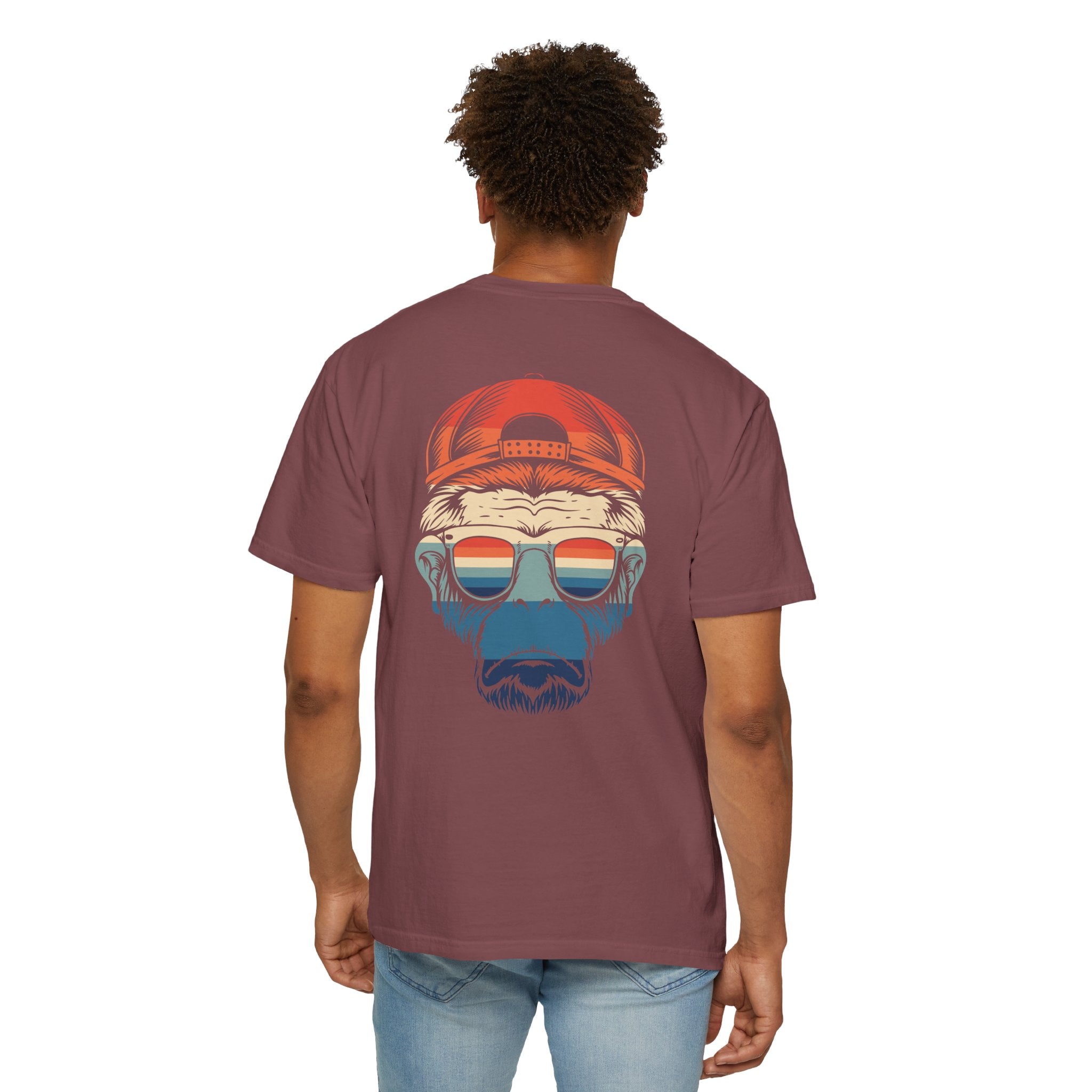 Retro Monkey Graphic T-Shirt, Unisex Casual Tee, Perfect for Summer, Gifts for Animal Lovers, Beachwear, Fun Retro Style