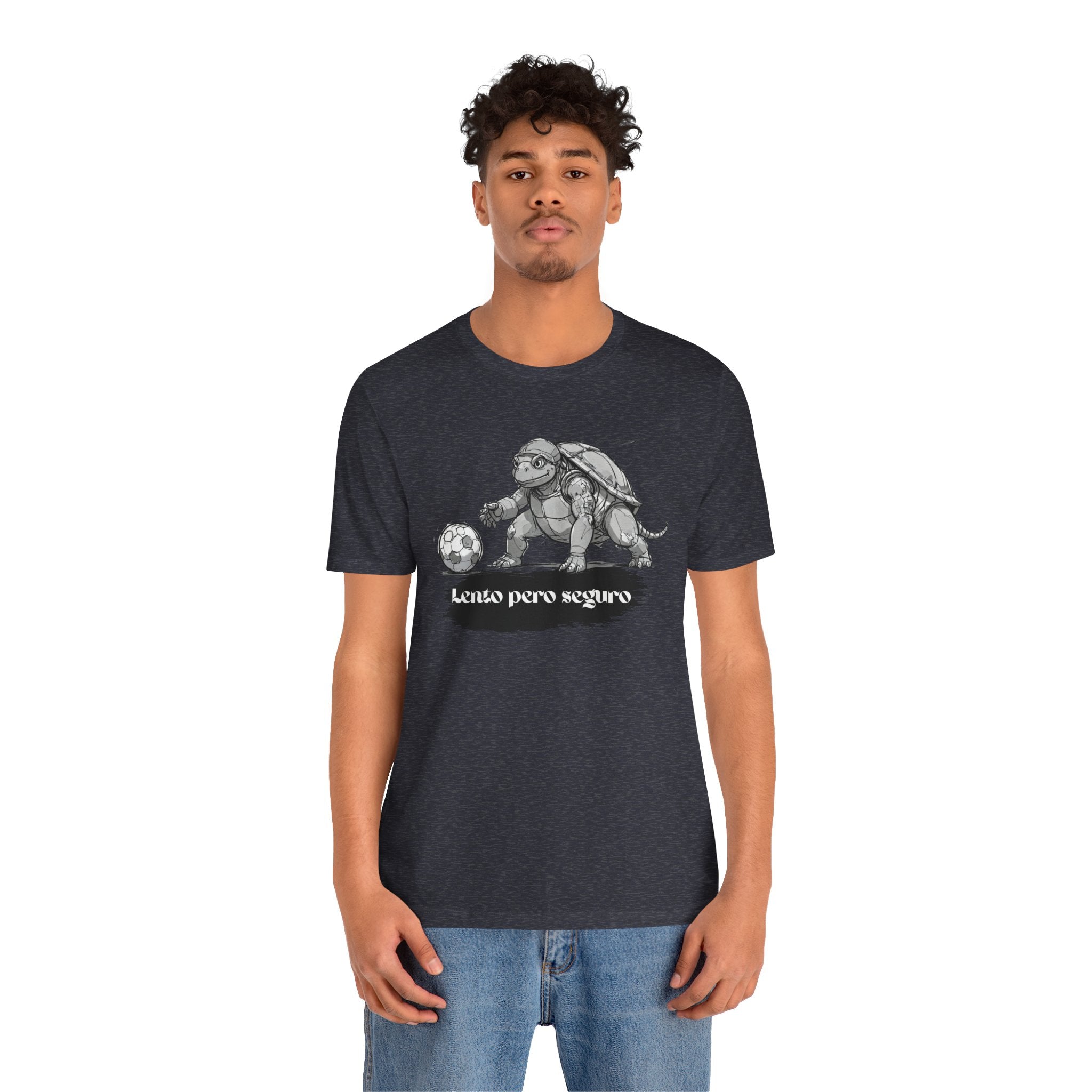 T-Shirt Lento Pero Seguro Unisex Jersey Short Sleeve Tee