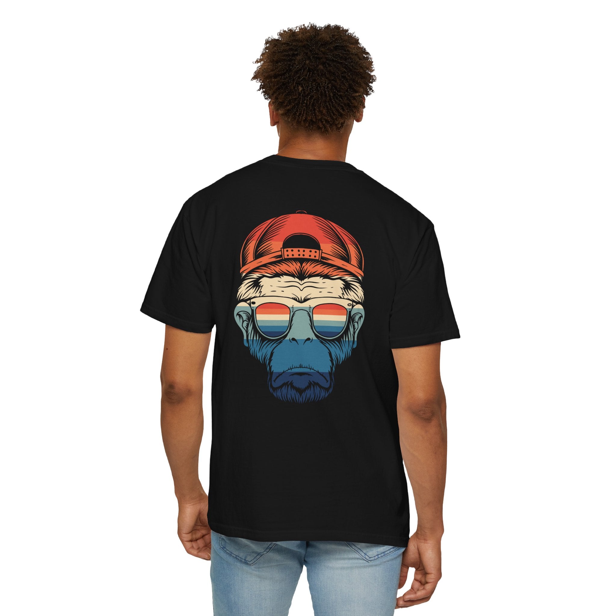 Retro Monkey Graphic T-Shirt, Unisex Casual Tee, Perfect for Summer, Gifts for Animal Lovers, Beachwear, Fun Retro Style